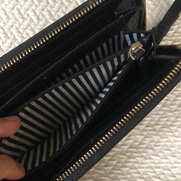 Kate Spade Wallet - Picture 5 of 6